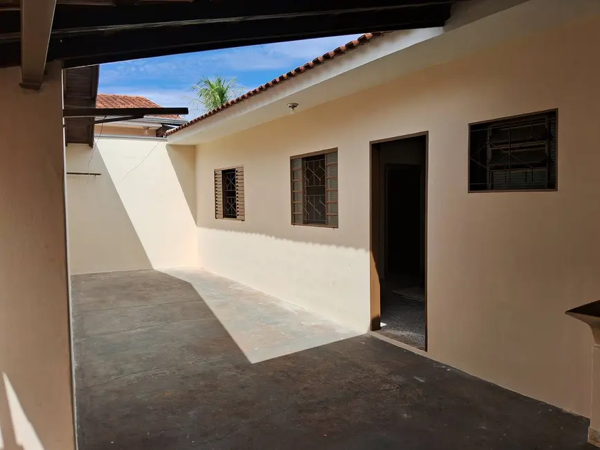 Foto 2 de Casa com 1 quarto para alugar em Cidade Jardim, Bauru - SP
