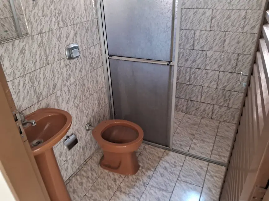 Casa com 1 quarto para alugar em Cidade Jardim, Bauru - SP - imagem 7 Foto 7 de Casa com 1 quarto para alugar em Cidade Jardim, Bauru - SP