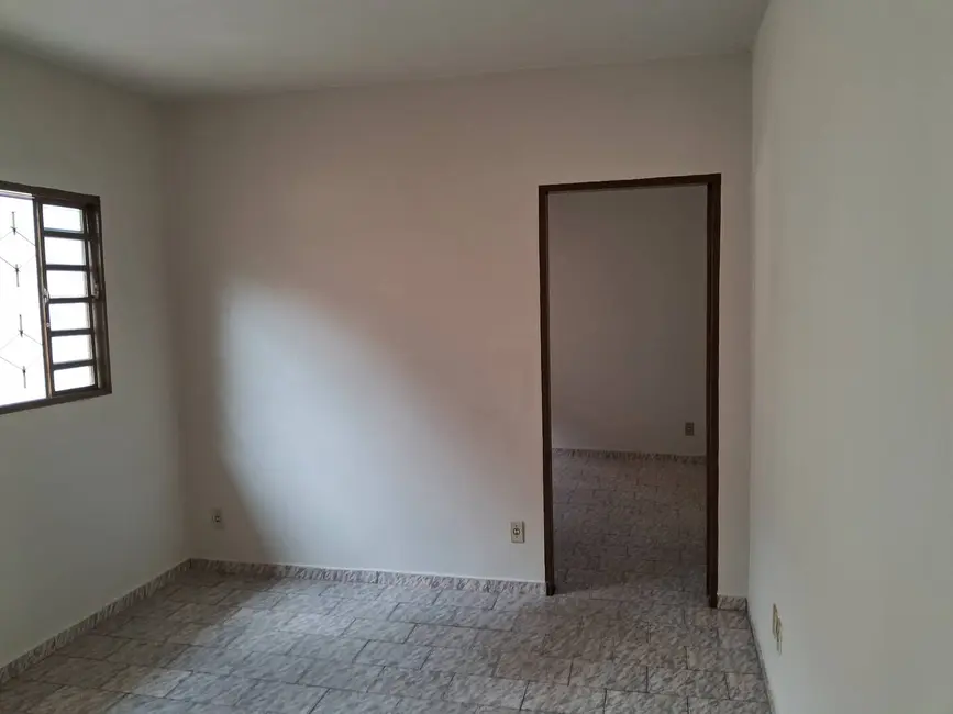 Casa com 1 quarto para alugar em Cidade Jardim, Bauru - SP - imagem 9 Foto 9 de Casa com 1 quarto para alugar em Cidade Jardim, Bauru - SP