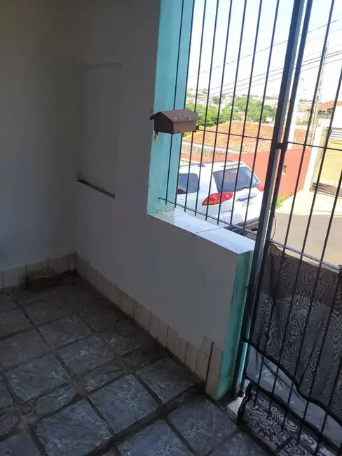 Foto 2 de Casa com 2 quartos à venda em Vila Quaggio, Bauru - SP