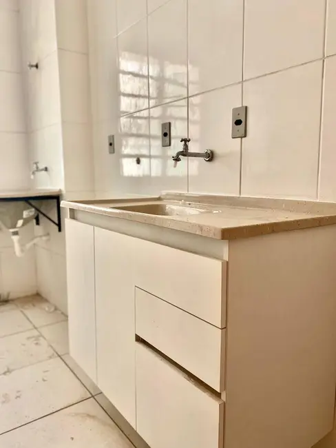 Apartamento com 2 quartos para alugar em Jardim Dona Lili, Bauru - SP - imagem 9 Foto 9 de Apartamento com 2 quartos para alugar em Jardim Dona Lili, Bauru - SP