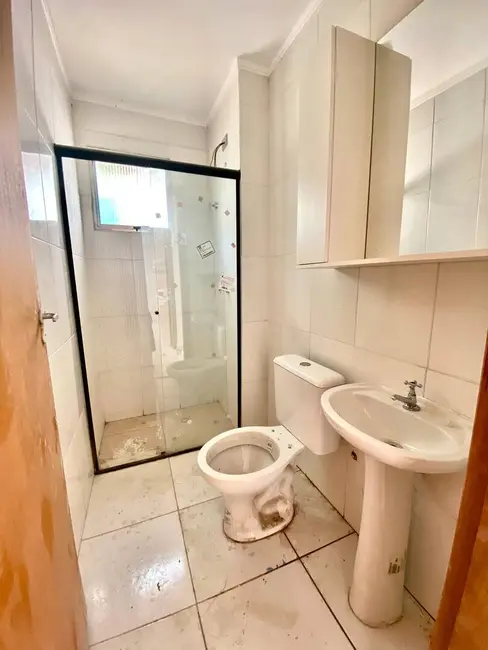 Apartamento com 2 quartos para alugar em Jardim Dona Lili, Bauru - SP - imagem 5 Foto 5 de Apartamento com 2 quartos para alugar em Jardim Dona Lili, Bauru - SP