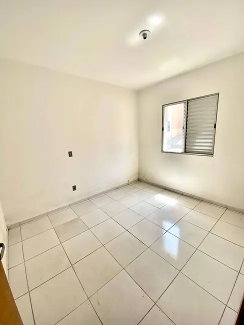Apartamento com 2 quartos para alugar em Jardim Dona Lili, Bauru - SP - imagem 7 Foto 7 de Apartamento com 2 quartos para alugar em Jardim Dona Lili, Bauru - SP
