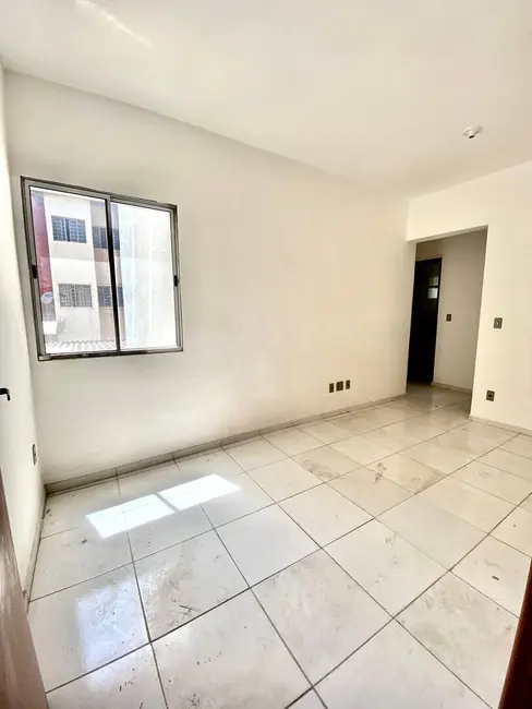 Apartamento com 2 quartos para alugar em Jardim Dona Lili, Bauru - SP - imagem 4 Foto 4 de Apartamento com 2 quartos para alugar em Jardim Dona Lili, Bauru - SP