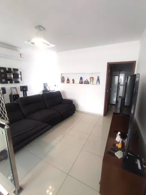 Foto 9 de Casa com 3 quartos à venda, 360m2 em Quinta Ranieri, Bauru - SP