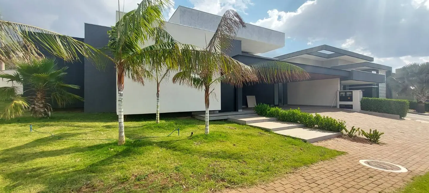 Foto 1 de Casa com 4 quartos à venda, 800m2 em Jardim Shangri-Lá, Bauru - SP