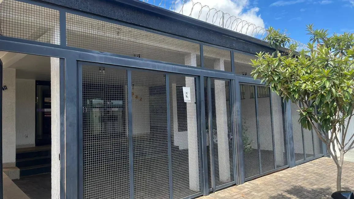 Foto 2 de Apartamento com 2 quartos para alugar em Jardim Brasil, Bauru - SP