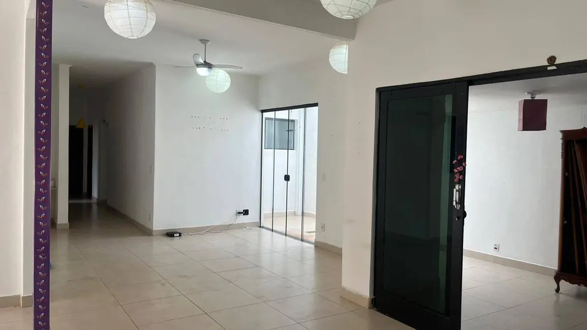 Apartamento com 2 quartos para alugar em Jardim Brasil, Bauru - SP - imagem 6 Foto 6 de Apartamento com 2 quartos para alugar em Jardim Brasil, Bauru - SP