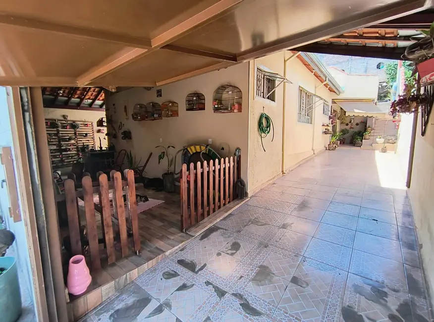 Foto 9 de Casa com 3 quartos à venda, 360m2 em Núcleo Residencial Presidente Geisel, Bauru - SP