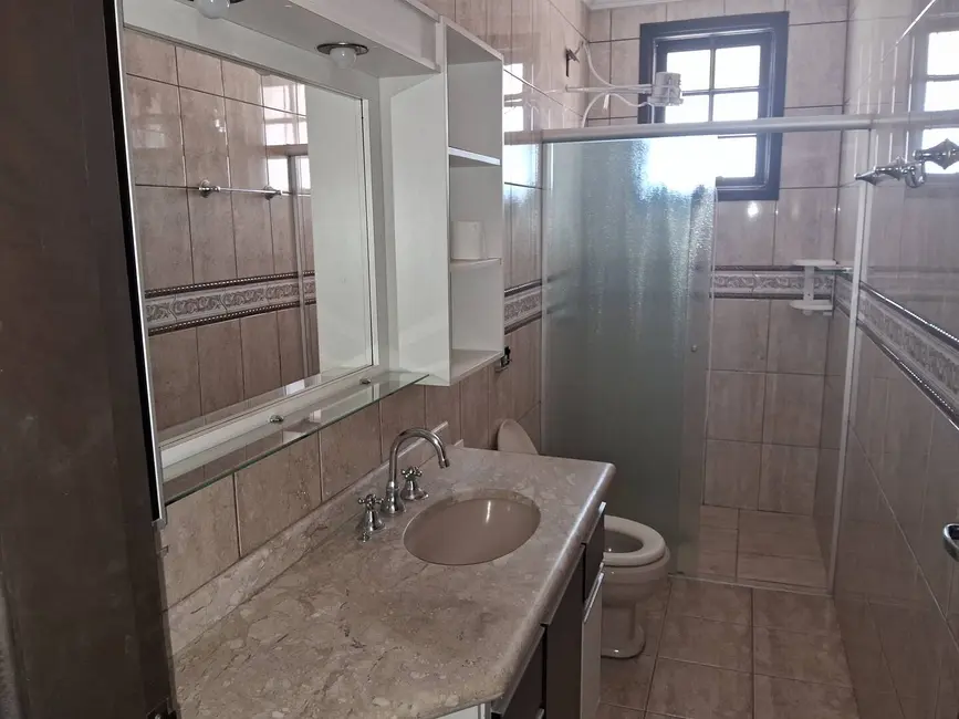 Foto 7 de Casa com 3 quartos à venda e para alugar em Vila Camargo, Bauru - SP