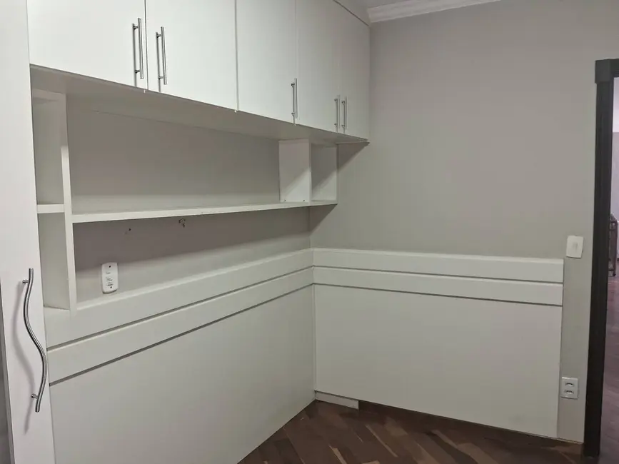 Foto 9 de Casa com 3 quartos à venda e para alugar em Vila Camargo, Bauru - SP