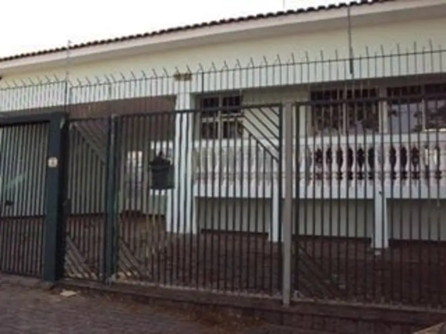 Foto 1 de Casa com 4 quartos à venda e para alugar, 360m2 em Jardim Dona Sarah, Bauru - SP