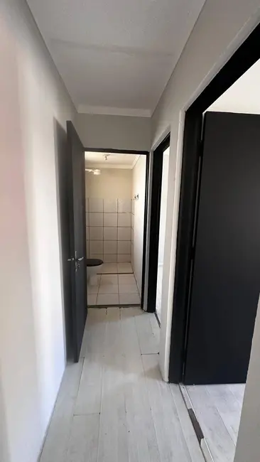 Foto 6 de Apartamento com 2 quartos para alugar em Núcleo Habitacional Vereador Edson Francisco da Silva, Bauru - SP