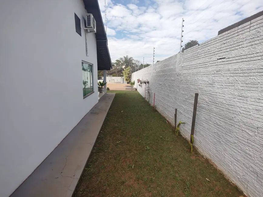 Foto 3 de Chácara com 2 quartos à venda, 1187m2 em Vale do Igapó, Bauru - SP