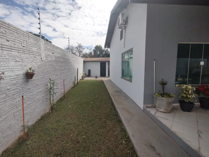 Foto 6 de Chácara com 2 quartos à venda, 1187m2 em Vale do Igapó, Bauru - SP