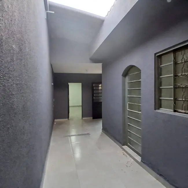 Foto 1 de Casa com 2 quartos à venda, 125m2 em Parque Jaraguá, Bauru - SP