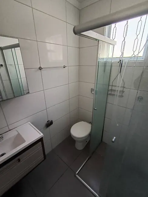 Foto 8 de Casa com 2 quartos para alugar em Vila São João da Boa Vista, Bauru - SP