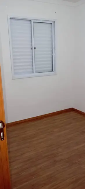 Apartamento com 2 quartos para alugar, 47m2 em Bauru - SP - imagem 4 Foto 4 de Apartamento com 2 quartos para alugar, 47m2 em Bauru - SP