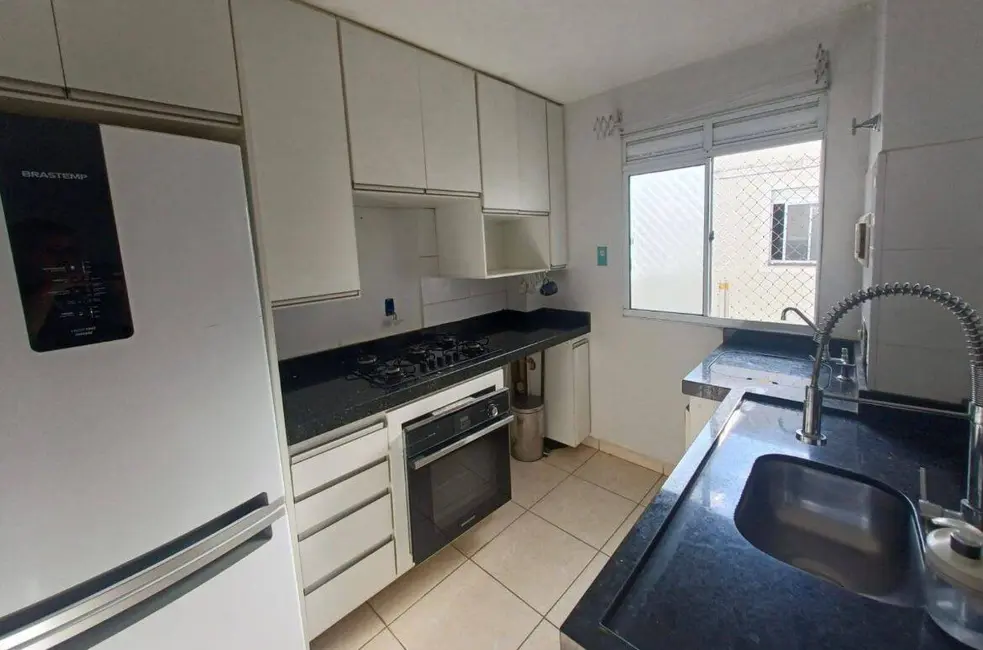 Foto 2 de Apartamento com 2 quartos para alugar em Parque das Nações, Bauru - SP