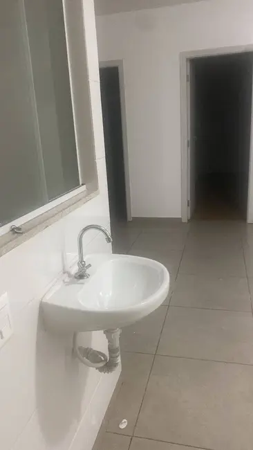 Foto 8 de Casa com 2 quartos para alugar em Vila São João da Boa Vista, Bauru - SP