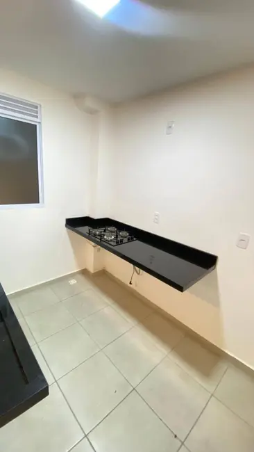 Foto 3 de Apartamento com 2 quartos à venda e para alugar, 47m2 em Parque Viaduto, Bauru - SP