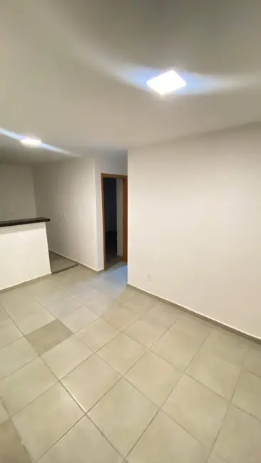 Foto 7 de Apartamento com 2 quartos à venda e para alugar, 47m2 em Parque Viaduto, Bauru - SP