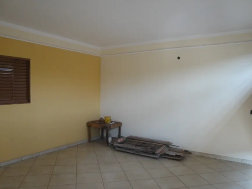 Foto 2 de Casa com 3 quartos à venda, 150m2 em Jardim Petrópolis, Bauru - SP