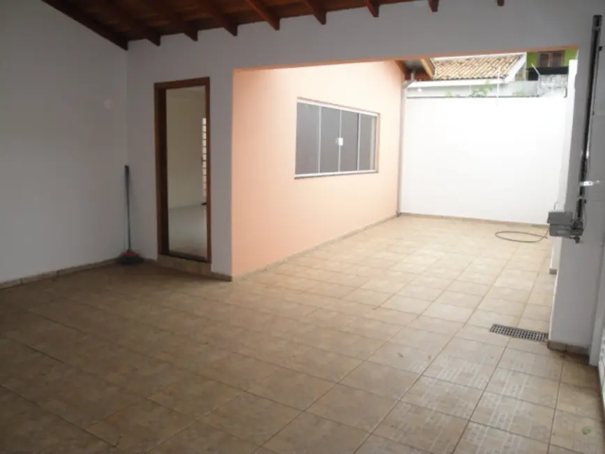 Foto 1 de Casa com 3 quartos à venda, 319m2 em Vila Rocha, Bauru - SP