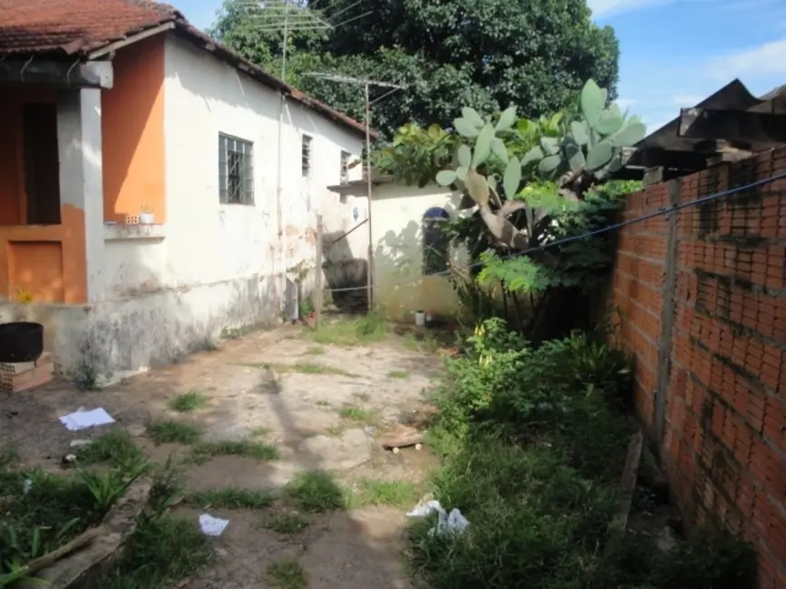 Foto 2 de Terreno / Lote à venda, 300m2 em Vila Dutra, Bauru - SP