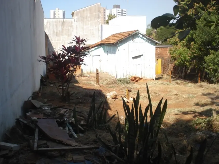 Foto 2 de Lote de Condomínio à venda, 330m2 em Bauru - SP