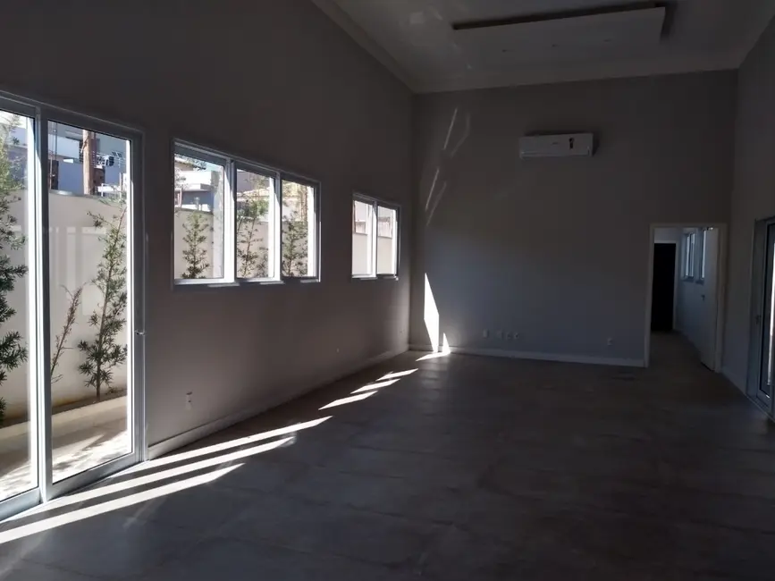 Foto 4 de Casa de Condomínio com 3 quartos à venda, 210m2 em Bauru - SP