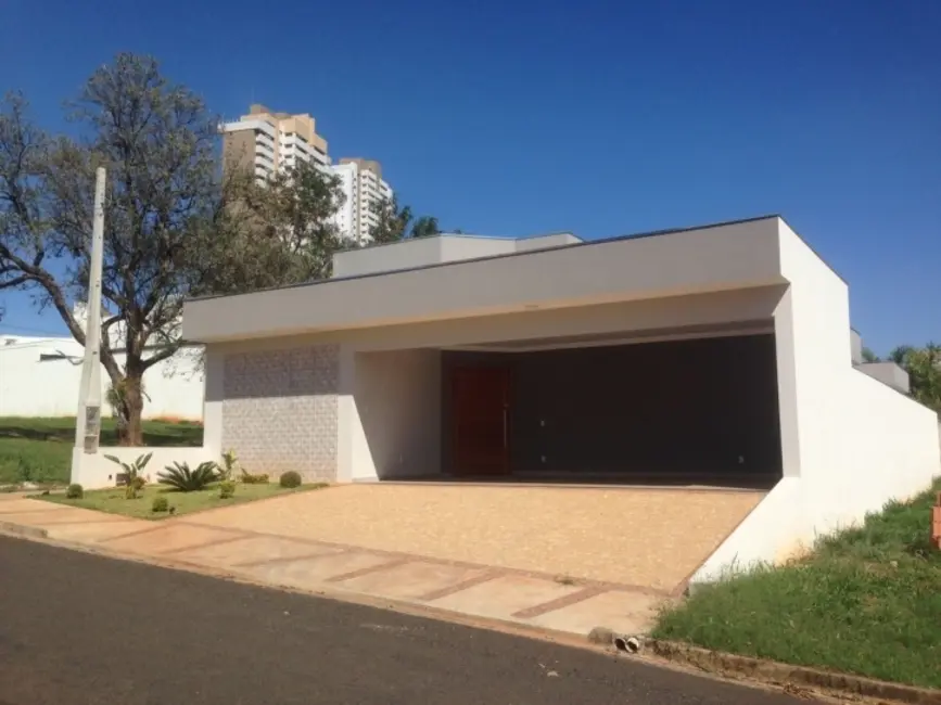 Foto 1 de Casa de Condomínio com 3 quartos à venda, 210m2 em Bauru - SP