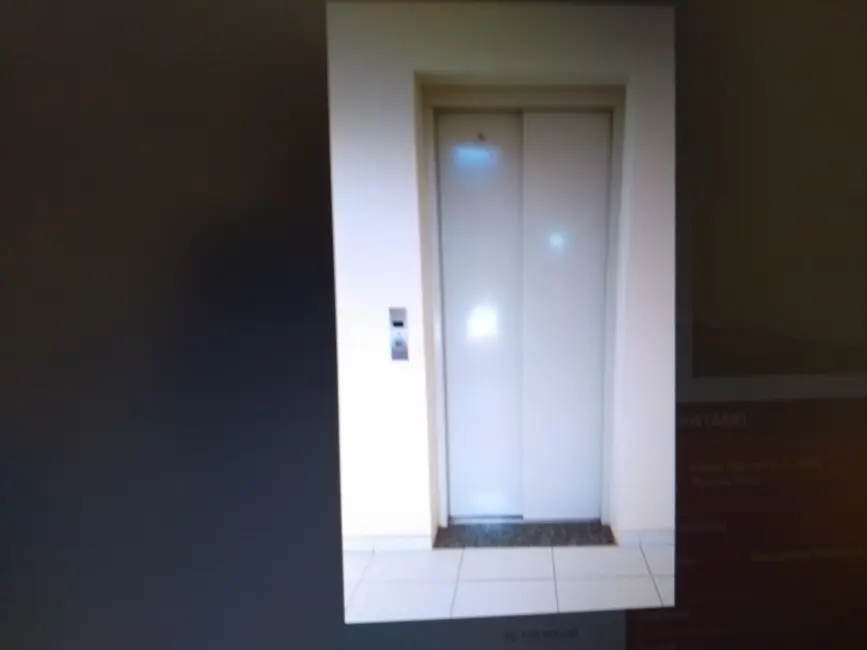 Foto 4 de Apartamento com 2 quartos à venda e para alugar em Jardim Godoy, Bauru - SP