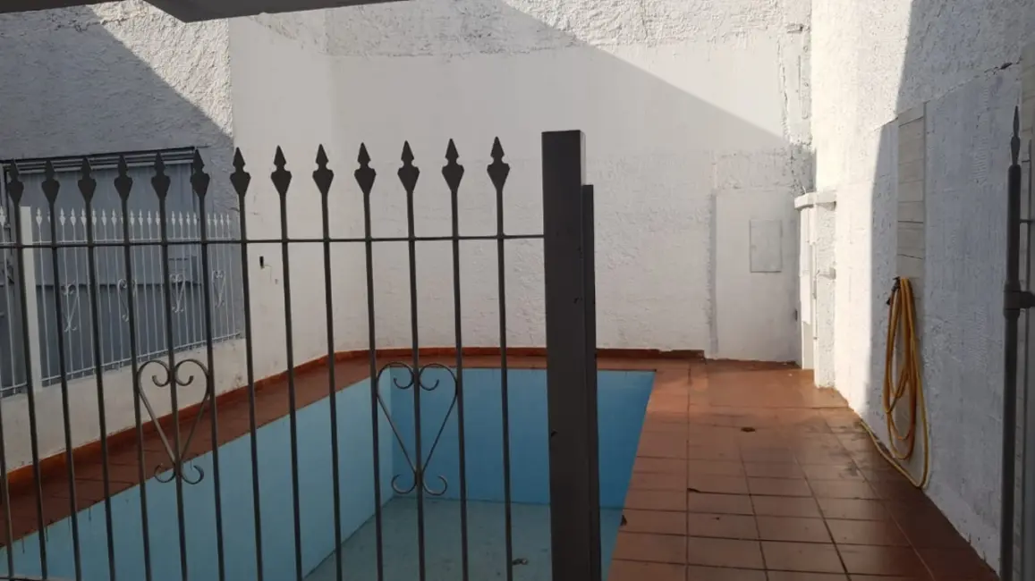 Casa com 4 quartos para alugar em Vila Nova Cidade Universitária, Bauru - SP - imagem 8 Foto 8 de Casa com 4 quartos para alugar em Vila Nova Cidade Universitária, Bauru - SP