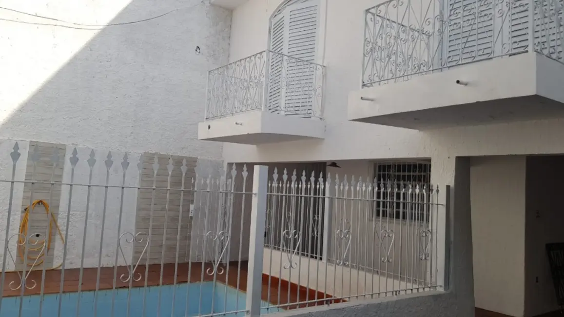 Casa com 4 quartos para alugar em Vila Nova Cidade Universitária, Bauru - SP - imagem 9 Foto 9 de Casa com 4 quartos para alugar em Vila Nova Cidade Universitária, Bauru - SP