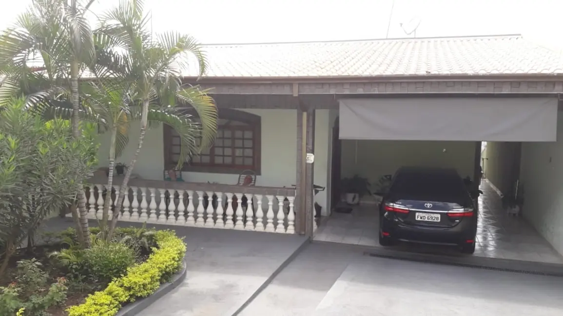 Foto 1 de Casa com 3 quartos à venda, 385m2 em Madureira, Bauru - SP