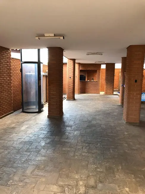 Casa com 5 quartos à venda e para alugar, 250m2 em Jardim Paulista, Bauru - SP - imagem 5 Foto 5 de Casa com 5 quartos à venda e para alugar, 250m2 em Jardim Paulista, Bauru - SP