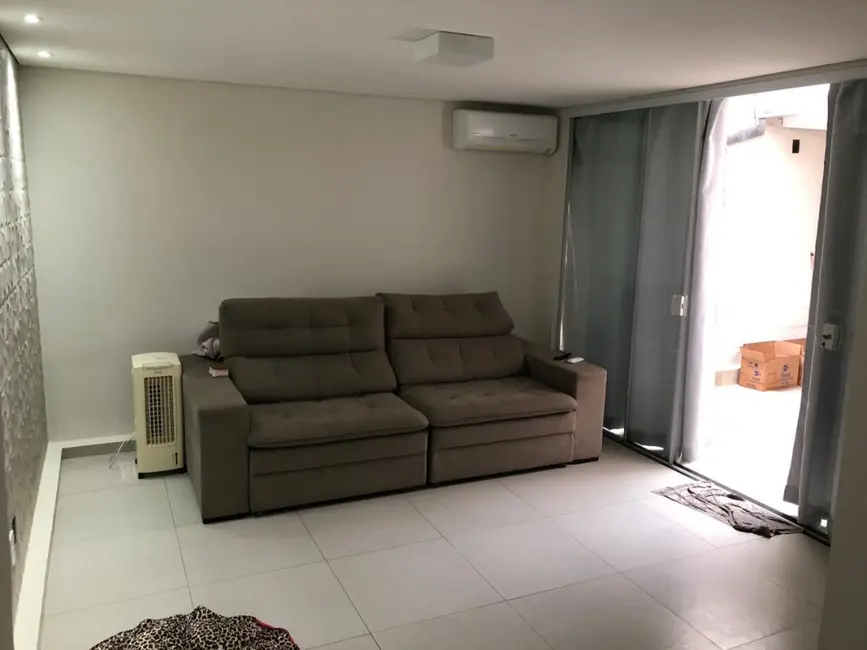 Foto 5 de Apartamento com 2 quartos à venda em Bauru - SP
