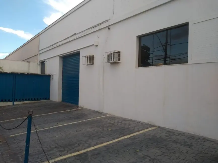 Foto 1 de Sala Comercial para alugar, 647m2 em Vila Santo Antônio, Bauru - SP
