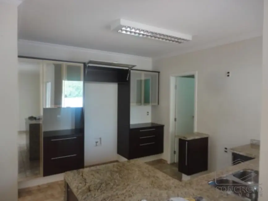 Casa com 3 quartos para alugar em Residencial Lago Sul, Bauru - SP - imagem 9 Foto 9 de Casa com 3 quartos para alugar em Residencial Lago Sul, Bauru - SP