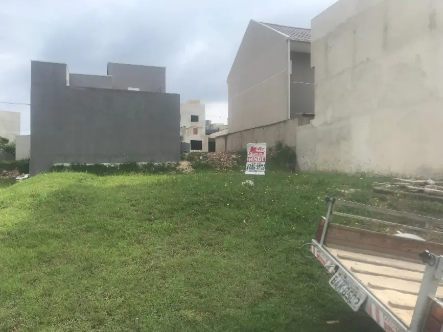 Foto 1 de Terreno / Lote à venda, 148m2 em Campo de Santana, Curitiba - PR