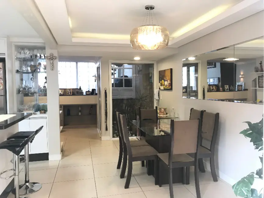 Foto 7 de Casa com 5 quartos à venda, 315m2 em Fanny, Curitiba - PR