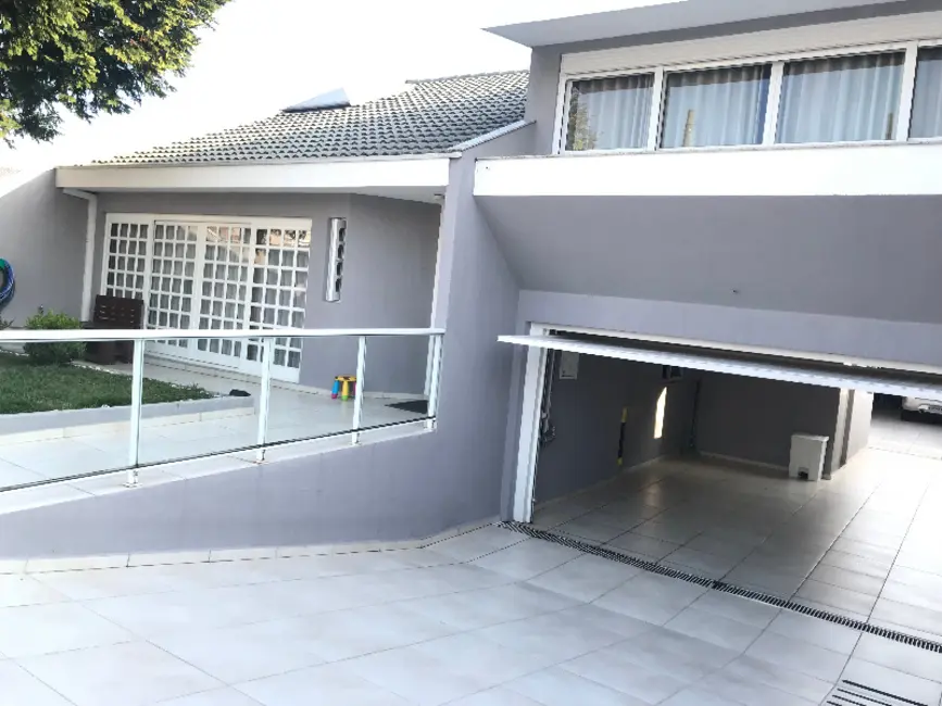 Foto 2 de Casa com 5 quartos à venda, 315m2 em Fanny, Curitiba - PR