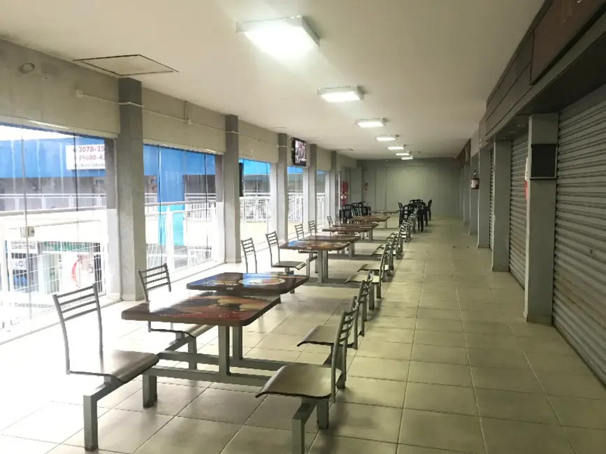 Sala Comercial para alugar, 30m2 em Novo Mundo, Curitiba - PR - imagem 7 Foto 7 de Sala Comercial para alugar, 30m2 em Novo Mundo, Curitiba - PR