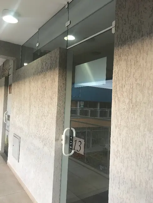 Sala Comercial para alugar, 30m2 em Novo Mundo, Curitiba - PR - imagem 6 Foto 6 de Sala Comercial para alugar, 30m2 em Novo Mundo, Curitiba - PR