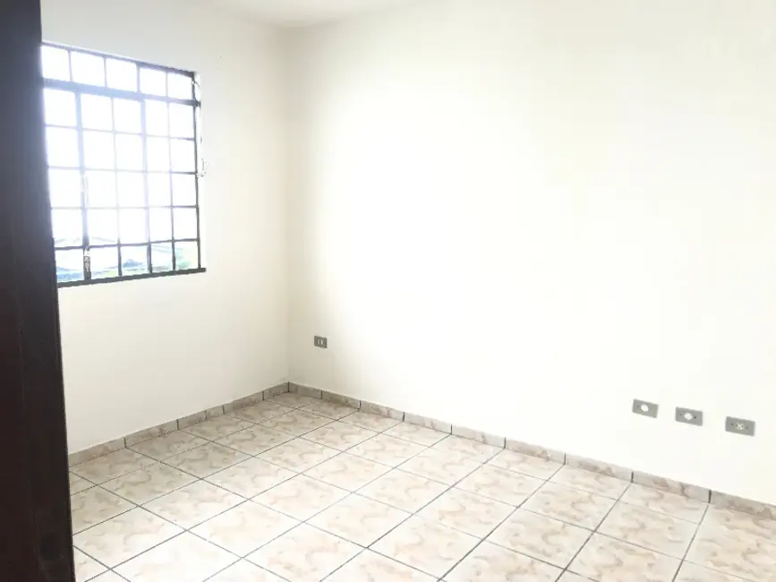 Foto 9 de Casa com 3 quartos para alugar, 100m2 em Guaíra, Curitiba - PR
