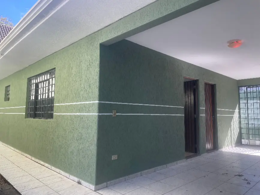 Foto 1 de Casa com 3 quartos para alugar, 100m2 em Guaíra, Curitiba - PR