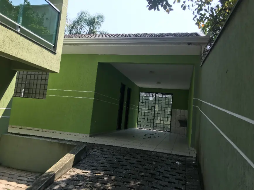 Casa com 3 quartos para alugar, 100m2 em Guaíra, Curitiba - PR - imagem 5 Foto 5 de Casa com 3 quartos para alugar, 100m2 em Guaíra, Curitiba - PR