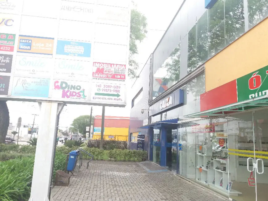 Foto 4 de Loja para alugar, 31m2 em Novo Mundo, Curitiba - PR