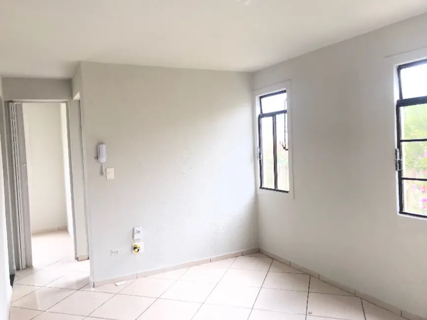 Apartamento com 2 quartos à venda, 50m2 em São Braz, Curitiba - PR - imagem 9 Foto 9 de Apartamento com 2 quartos à venda, 50m2 em São Braz, Curitiba - PR